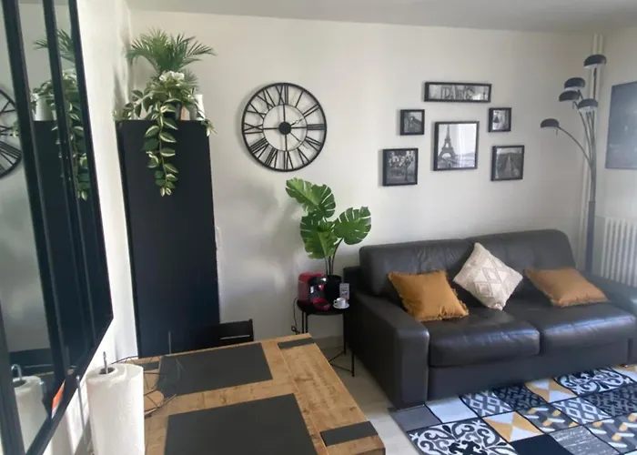 Emplacement Exceptionnel Et Rare Paris Suresnes Longchamp