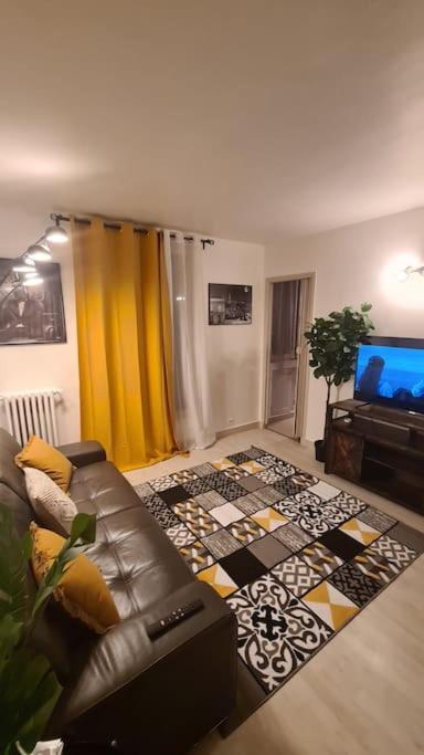 Appartement Emplacement Exceptionnel Et Rare Paris Longchamp Suresnes