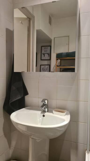 Emplacement Exceptionnel Et Rare Paris Longchamp Apartment Suresnes